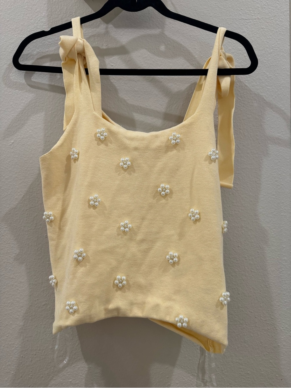 Francesca's Pearl-Embellished Butter Yellow Tie-Shoulder Sweater Tank Large